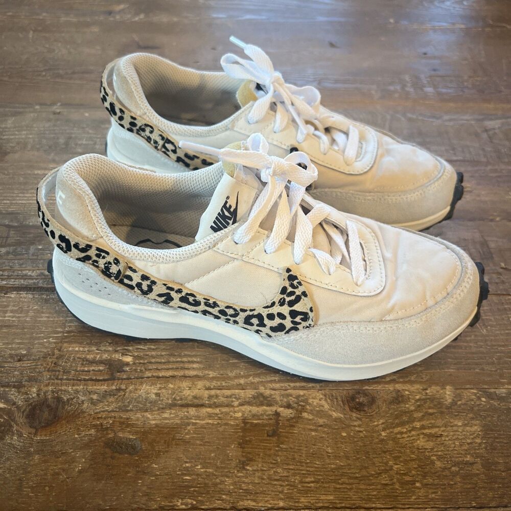 New Nike Women’s Waffle Debut Cream Leopard Swoosh Sneakers Size 6.5